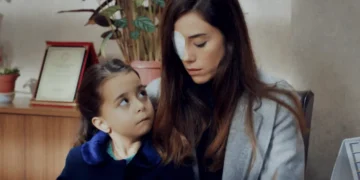 Zeynep e Turna em Mãe. (Foto: reprodução/Record)