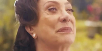 Anastácia salva Candinho de vender a fábrica para Sandra com joia poderosa e faz milagre: “Muito dinheiro”