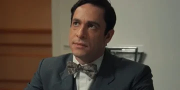 Celso (Rainer Cadete) em Êta Mundo Melhor (Foto: Reprodução/TV Globo)