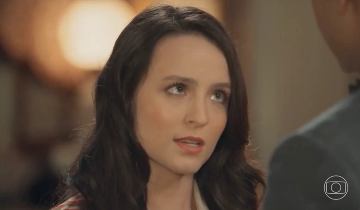 Estela (Larissa Manoela) em Êta Mundo Melhor (Foto: Reprodução/TV Globo)