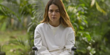Filipa (Cláudia Abreu) em Dona de Mim (Foto: Reprodução/TV Globo)