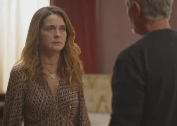 Filipa (Cláudia Abreu) escapa de clínica na reta final de Dona de Mim (Foto: Reprodução/TV Globo)