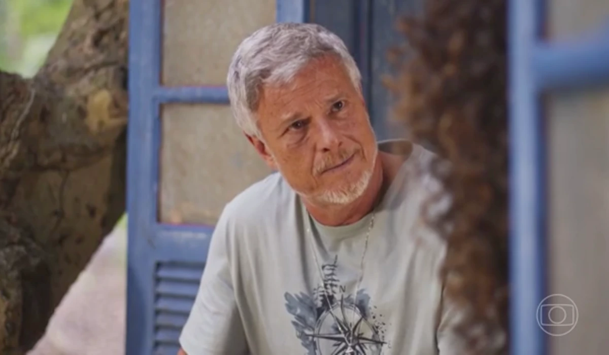 Jaques (Marcello Novaes) planeja fuga em Dona de Mim (Foto: Reprodução/TV Globo)