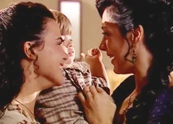 Terra Nostra: Juliana promete que não deixará Juanito esquecer Hortência, e elas se abraçam: “Vai saber que teve duas mães”