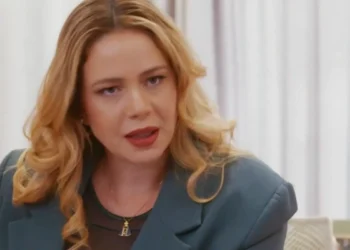 Zilá (Leandra Leal) em Coração Acelerado (Foto: Reprodução/TV Globo)