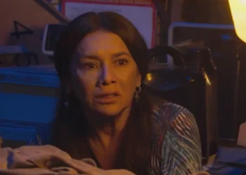 Lígia (Dira Paes) em Três Graças (Foto: Reprodução/TV Globo)