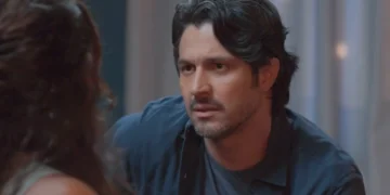 Paulinho (Romulo Estrela) em Três Graças (Foto: Reprodução/TV Globo)