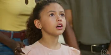 Sofia (Elis Cabral) em Dona de Mim (Foto: Reprodução/TV Globo)