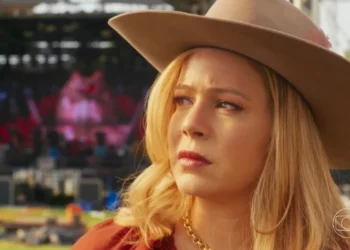 Zilá (Leandra Leal) em Coração Acelerado (Foto: Reprodução/TV Globo)