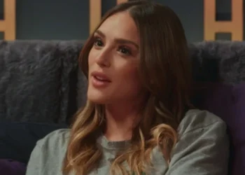 Naiane (Isabelle Drummond) em Coração Acelerado (Foto: Reprodução/TV Globo)