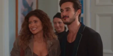 Agrado (Isadora Cruz) e João Raul (Filipe Bragança) em Coração Acelerado (Foto: Reprodução/TV Globo)