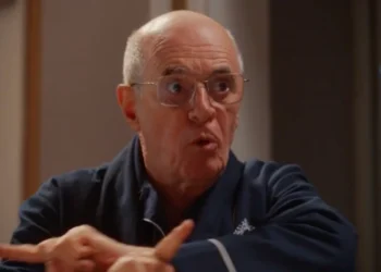 Alaor (Marcos Caruso) em Coração Acelerado (Foto: Reprodução/TV Globo)