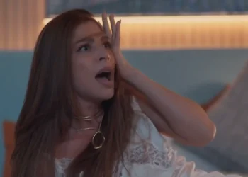 Arminda (Grazi Massafera) em cena de Três Graças (Foto: Reprodução/TV Globo)