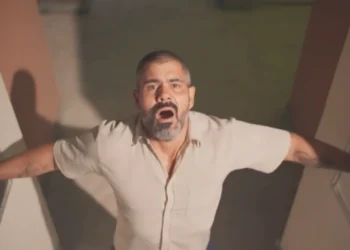 Jorginho (Juliano Cazarré) em Três Graças (Foto: Reprodução/TV Globo)