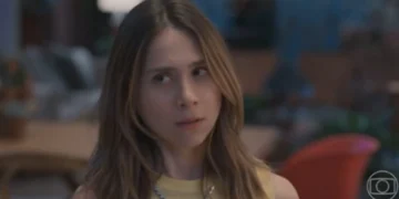 Lucélia (Daphne Bozaski) em Três Graças (Foto: Reprodução/TV Globo)