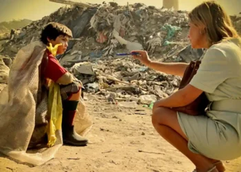 Batata e Carminha em Avenida Brasil. (Foto: reprodução/Globo)