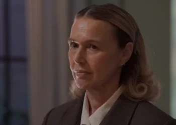 Helga em Três Graças. (Foto: reprodução/Globo)