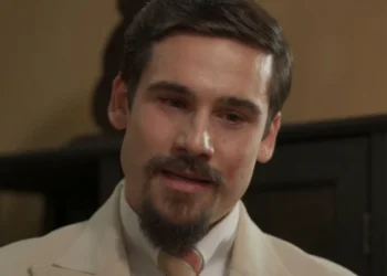 Mirinho (Nicolas Prattes) em A Nobreza do Amor (Foto: Reprodução/TV Globo)
