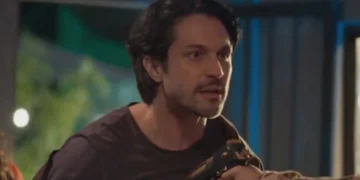 Paulinho (Romulo Estrela) em Três Graças (Foto: Reprodução/TV Globo)