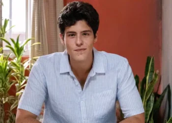 Raul (Paulo Mendes) em Três Graças (Foto: Reprodução/TV Globo)