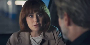 Samira (Fernanda Vasconcellos) e Ferette (Murilo Benício) em Três Graças (Foto: Reprodução/TV Globo)