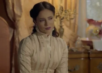 Melissa (Paolla Oliveira) em Além do Tempo (Foto: Reprodução/TV Globo)