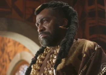Jendal (Lázaro Ramos) em A Nobreza do Amor (Foto: Reprodução/TV Globo)