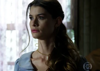 Lívia em Além do Tempo. (Foto: reprodução/Globo)