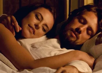 Felipe e Melissa em Além do Tempo. (Foto: reprodução/Globo)