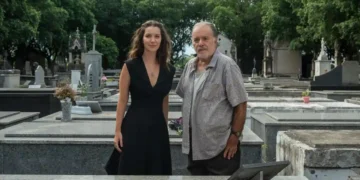 Nathalia Dill e Tony Ramos em Quem Ama, Cuida. (Foto: divulgação/Globo)