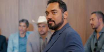 Ronei (Thomás Aquino) em Coração Acelerado (Foto: Reprodução/TV Globo)