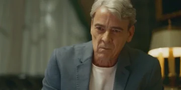 Ulisses (Alexandre Borges) em Quem Ama Cuida (Foto: Reprodução/TV Globo)