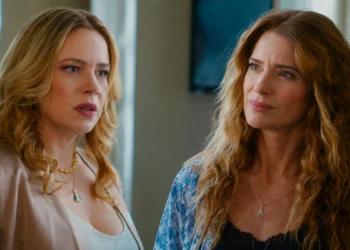 Zilá (Leandra Leal) e Janete (Letícia Spiller) em Coração Acelerado (Foto: Reprodução/TV Globo)