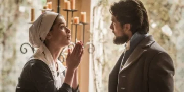 Lívia e Felipe em Além do Tempo. (Foto: reprodução/Globo)
