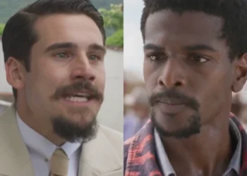 Mirinho (Nicolas Prattes) e Tonho (Ronald Sotto) em A Nobreza do Amor (Foto: Reprodução/TV Globo)
