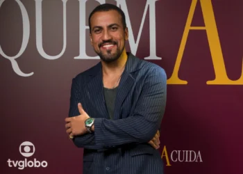 Ricardo Teodoro interpreta Joel em Quem Ama Cuida (Foto: Bob Paulino/Globo)