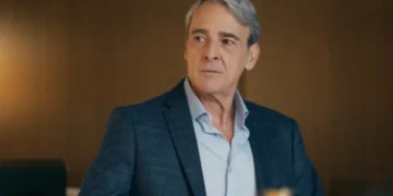 Ulisses (Alexandre Borges) em Quem Ama Cuida (Foto: Reprodução/TV Globo)
