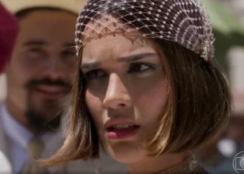 Virgínia (Theresa Fonseca) em A Nobreza do Amor (Foto: Reprodução/TV Globo)
