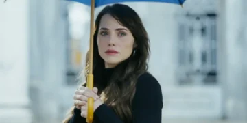 Adriana (Letícia Colin) em Quem Ama Cuida (Foto: Reprodução/TV Globo)