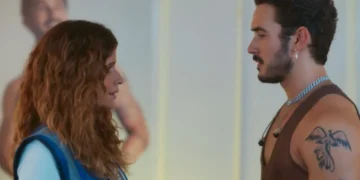 Coração Acelerado: pela milésima vez, João Raul termina namoro com Agrado às vésperas do fim da novela por um motivo bobo