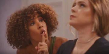 Cinara (Ramille) e Zilá (Leandra Leal) em Coração Acelerado (Foto: Reprodução/TV Globo)