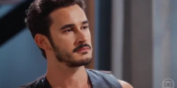 João Raul (Filipe Bragança) em Coração Acelerado (Foto: Reprodução/TV Globo)