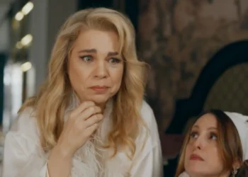 Pilar (Isabel Teixeira) em Quem Ama Cuida (Foto: Reprodução/TV Globo)