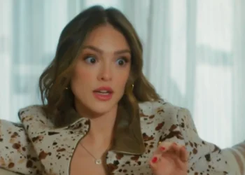 Naiane (Isabelle Drummond) em Coração Acelerado (Foto: Reprodução/TV Globo)