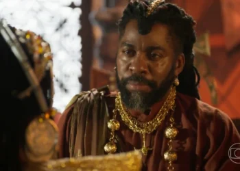 Jendal (Lázaro Ramos) em A Nobreza do Amor (Foto: Reprodução/TV Globo)