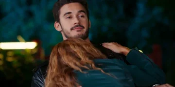 João Raul (Filipe Bragança) e Agrado (Isadora Cruz) em Coração Acelerado (Foto: Reprodução/TV Globo)