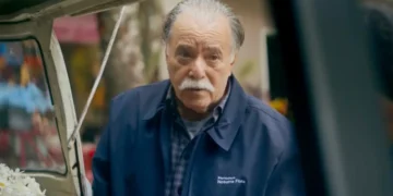 Otoniel (Tony Ramos) em Quem Ama Cuida (Foto: Reprodução/TV Globo)