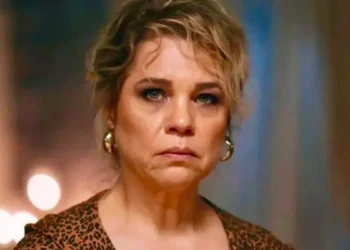 Pilar em cena da novela Quem Ama Cuida (Foto: Reprodução / Globo)