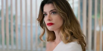 Vanessa (Alinne Moraes) em Por Você (Foto: Reprodução/TV Globo)