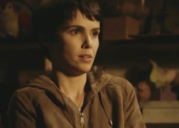 Nina (Débora Falabella) em Avenida Brasil (Foto: Reprodução/TV Globo)